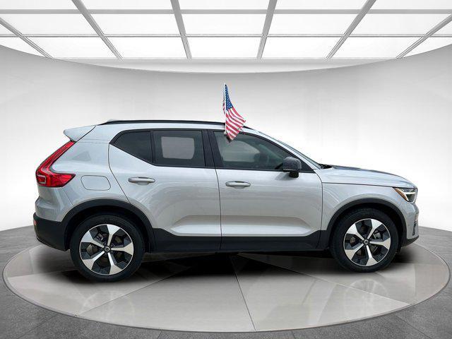used 2023 Volvo XC40 car, priced at $26,985