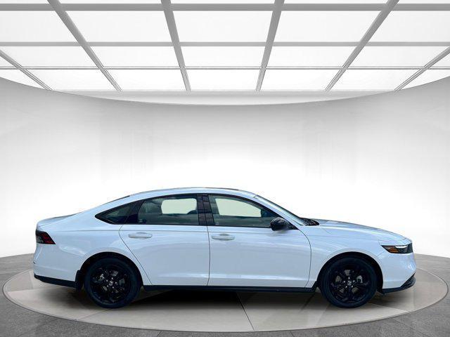 new 2025 Honda Accord car, priced at $32,384