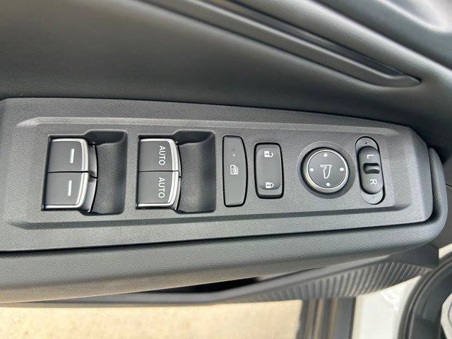 new 2025 Honda Accord car, priced at $32,384