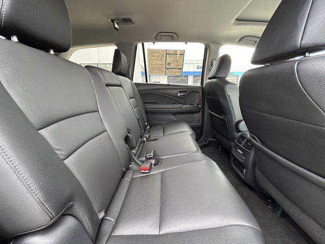 used 2022 Honda Pilot car, priced at $36,795