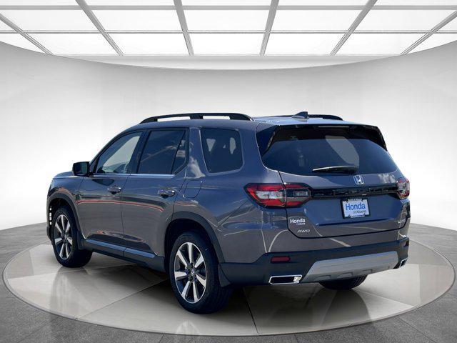 new 2025 Honda Pilot car, priced at $51,314