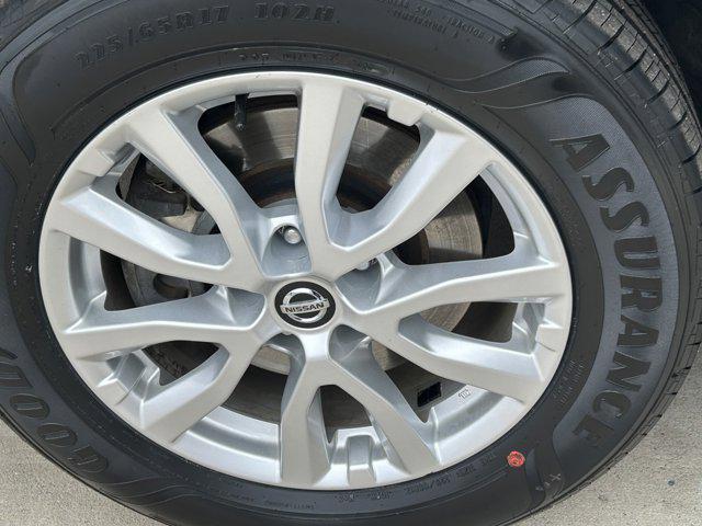 used 2019 Nissan Rogue Hybrid car, priced at $17,895