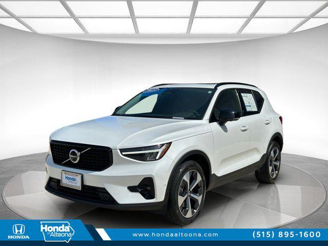 used 2023 Volvo XC40 car, priced at $28,885