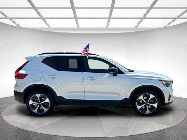 used 2023 Volvo XC40 car, priced at $26,595