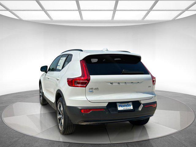 used 2023 Volvo XC40 car, priced at $26,595
