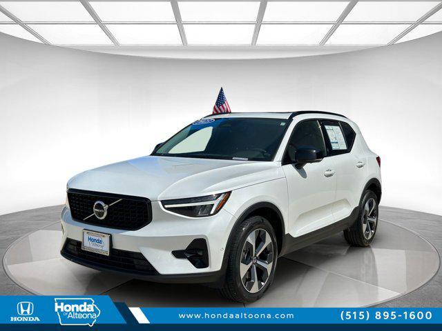 used 2023 Volvo XC40 car, priced at $25,667