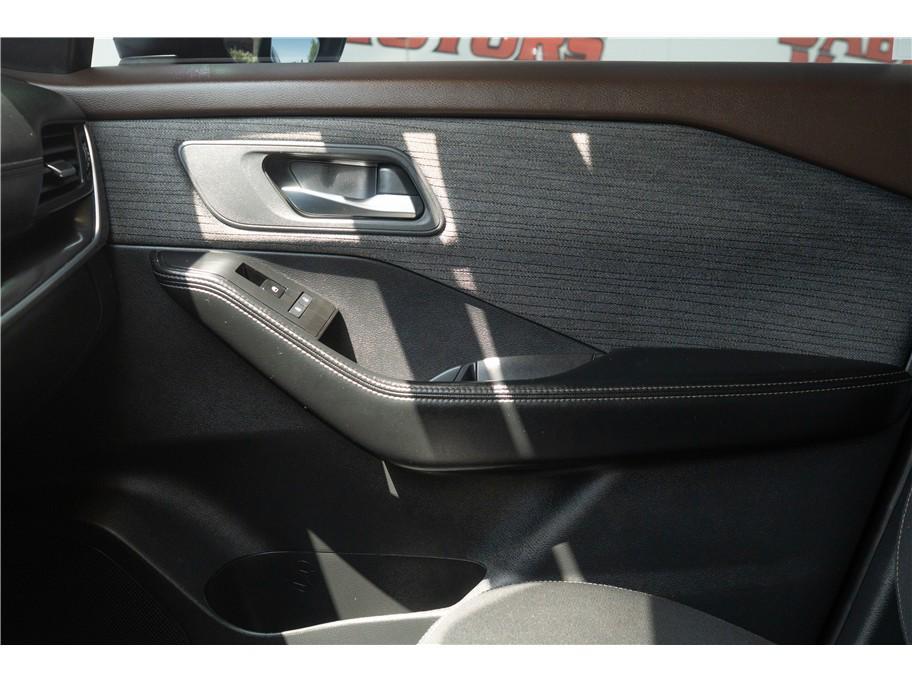 used 2023 Nissan Rogue car, priced at $22,777