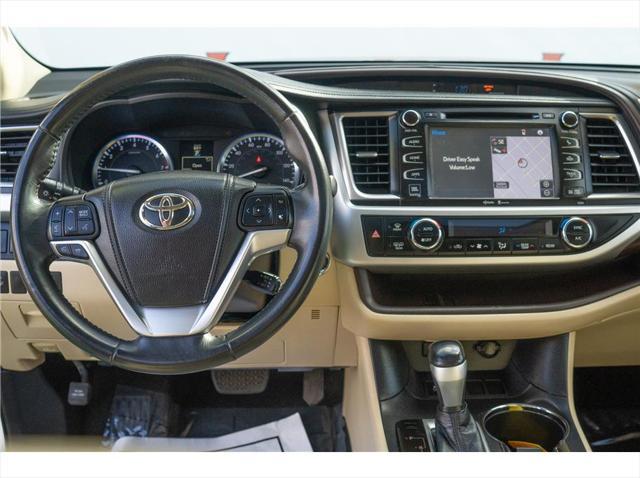 used 2015 Toyota Highlander car, priced at $21,150