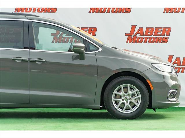 used 2022 Chrysler Pacifica car, priced at $22,997