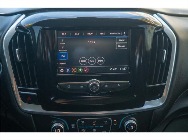 used 2021 Chevrolet Traverse car, priced at $23,999