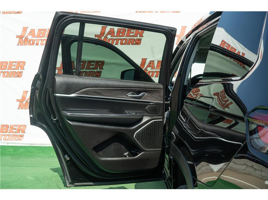 used 2022 Jeep Grand Cherokee L car, priced at $29,999