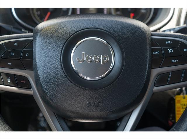 used 2020 Jeep Cherokee car, priced at $18,999