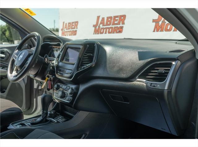 used 2020 Jeep Cherokee car, priced at $18,999