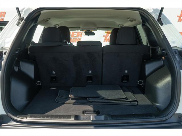used 2020 Jeep Cherokee car, priced at $18,999