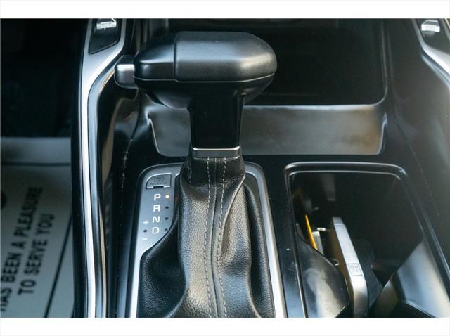 used 2024 Kia Sorento car, priced at $27,999