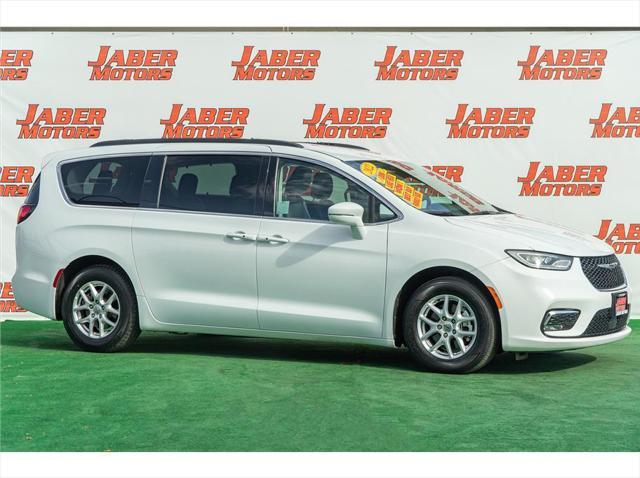 used 2022 Chrysler Pacifica car, priced at $23,497