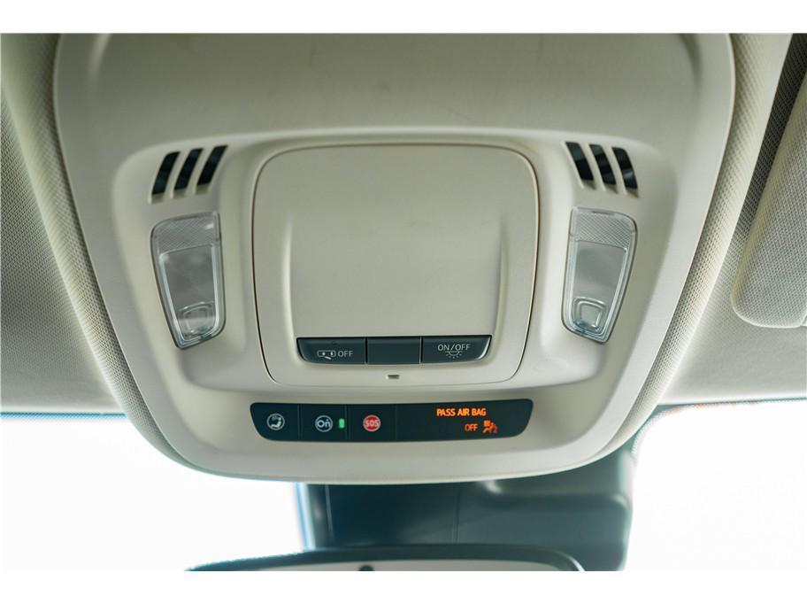 used 2023 Buick Envision car, priced at $20,999