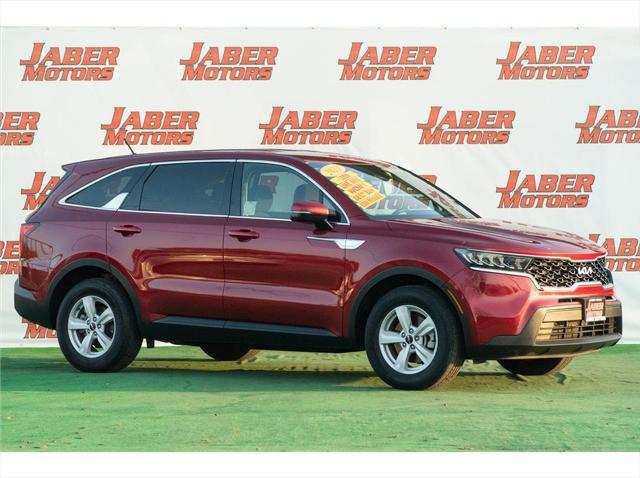 used 2023 Kia Sorento car, priced at $25,220