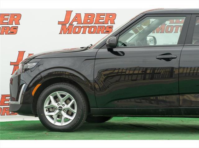 used 2023 Kia Soul car, priced at $16,290