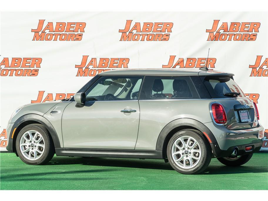 used 2020 MINI Hardtop car, priced at $17,995
