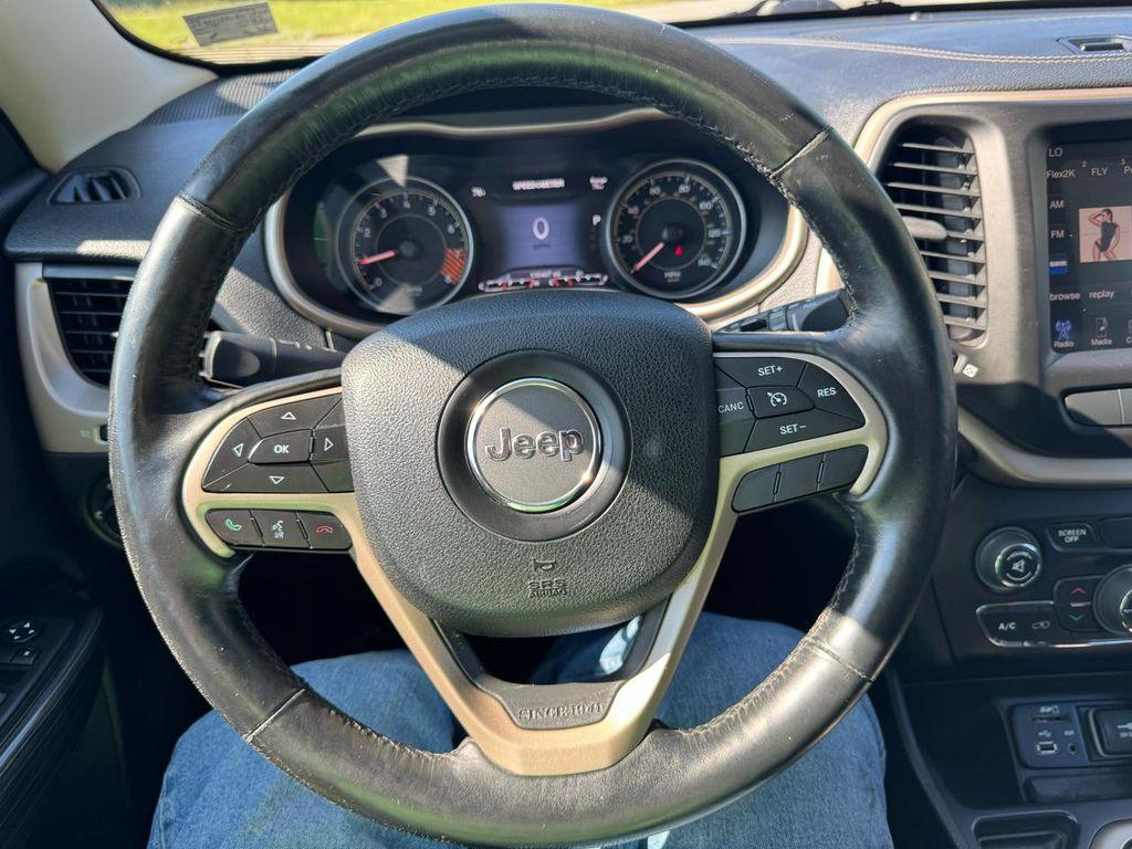 used 2014 Jeep Cherokee car, priced at $8,995