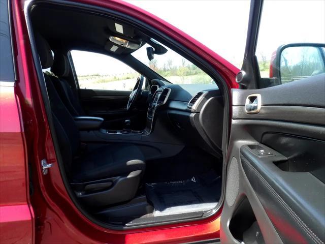 used 2015 Jeep Grand Cherokee car, priced at $8,995