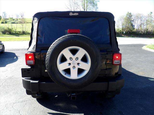 used 2013 Jeep Wrangler Unlimited car, priced at $14,995