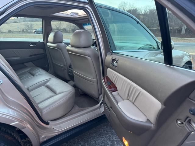 used 1999 Acura RL car, priced at $6,500