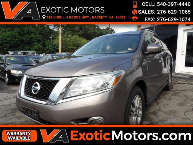 used 2014 Nissan Pathfinder car, priced at $7,995