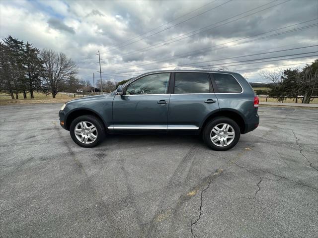 used 2006 Volkswagen Touareg car, priced at $4,999