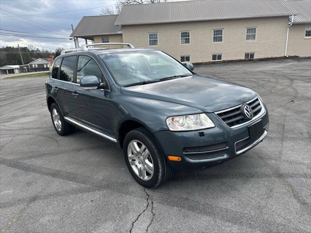 used 2006 Volkswagen Touareg car, priced at $4,999