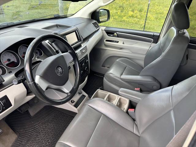 used 2010 Volkswagen Routan car, priced at $5,999