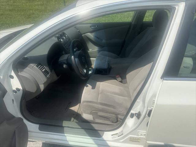used 2007 Nissan Altima car, priced at $3,999