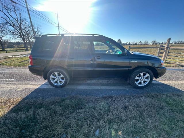 used 2006 Toyota Highlander Hybrid car, priced at $4,999