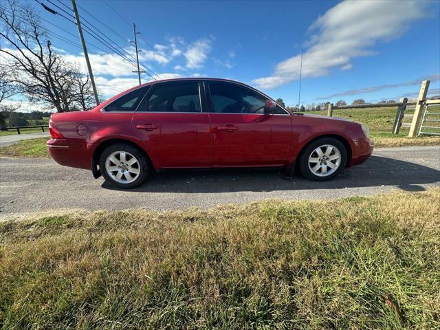 used 2007 Ford Five Hundred car, priced at $3,999