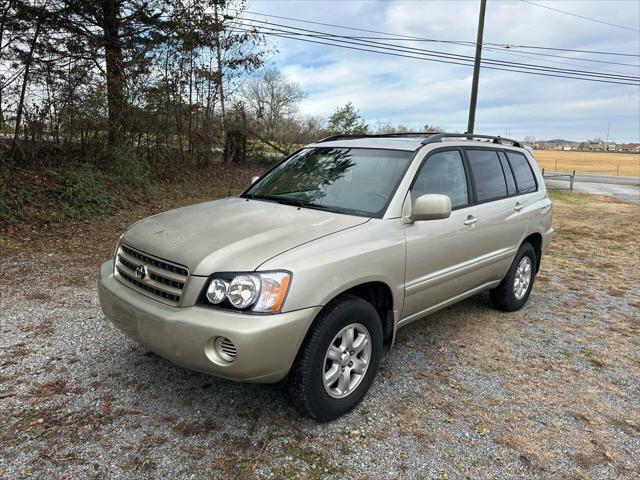 used 2001 Toyota Highlander car, priced at $5,999