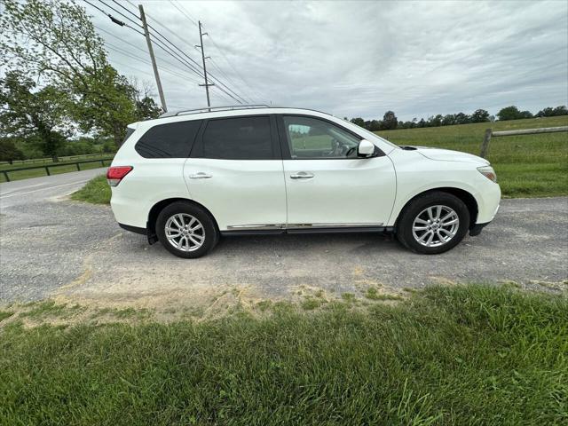 used 2015 Nissan Pathfinder car, priced at $6,999