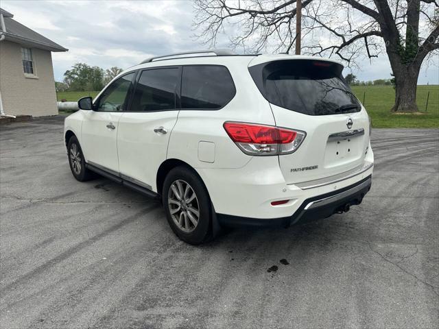 used 2015 Nissan Pathfinder car, priced at $7,999