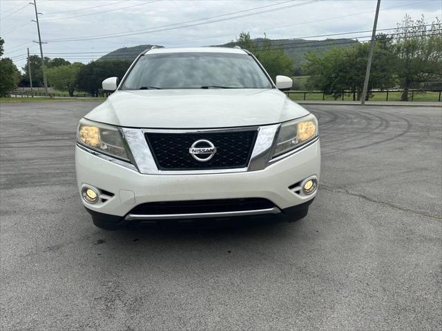 used 2015 Nissan Pathfinder car, priced at $7,999
