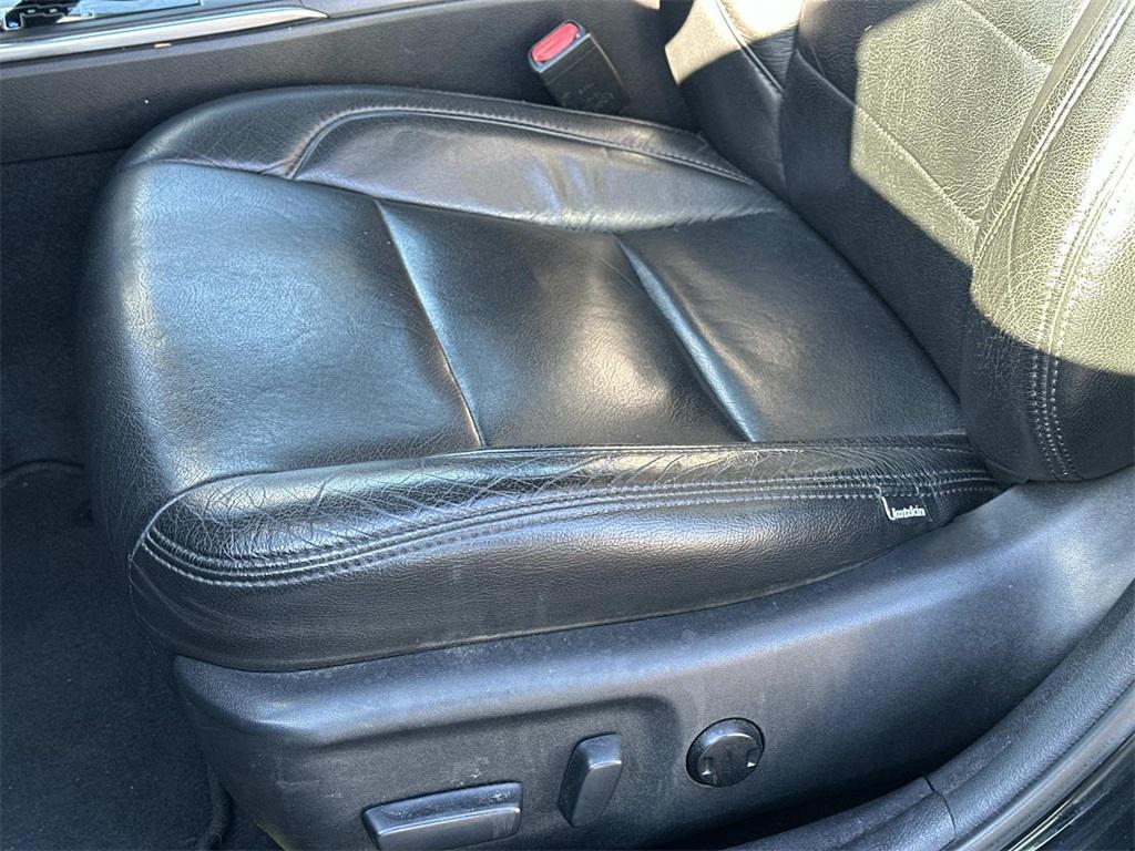 used 2017 Toyota Camry Hybrid car, priced at $8,999