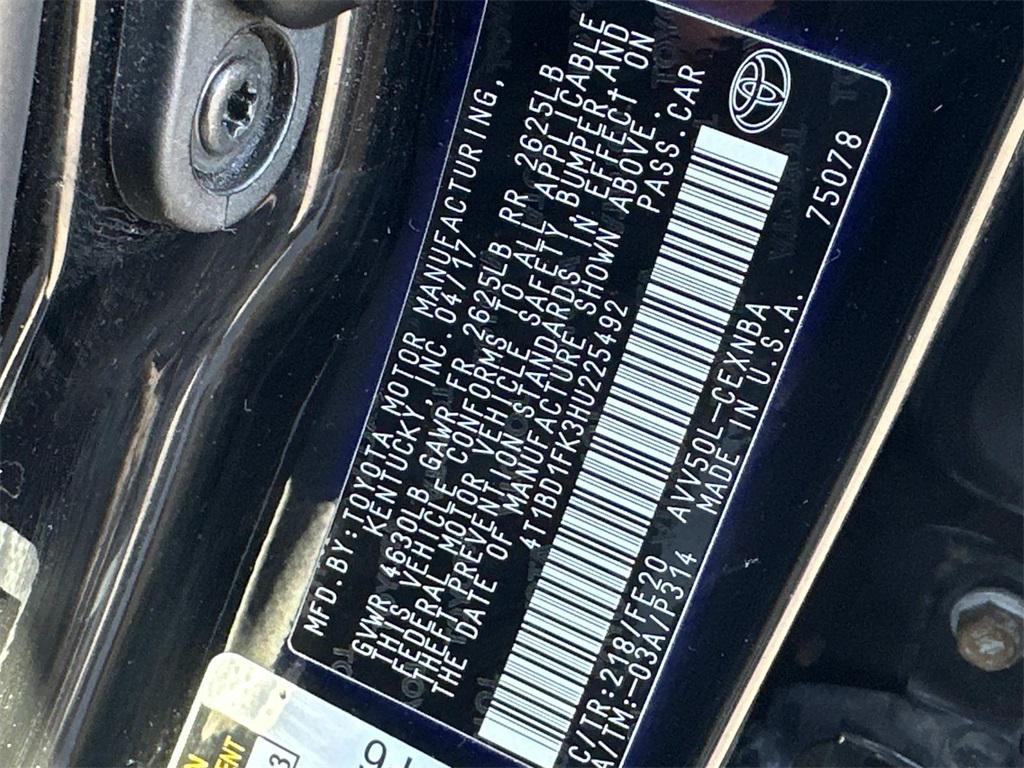 used 2017 Toyota Camry Hybrid car, priced at $8,999