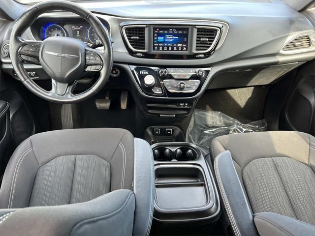 used 2019 Chrysler Pacifica car, priced at $14,787