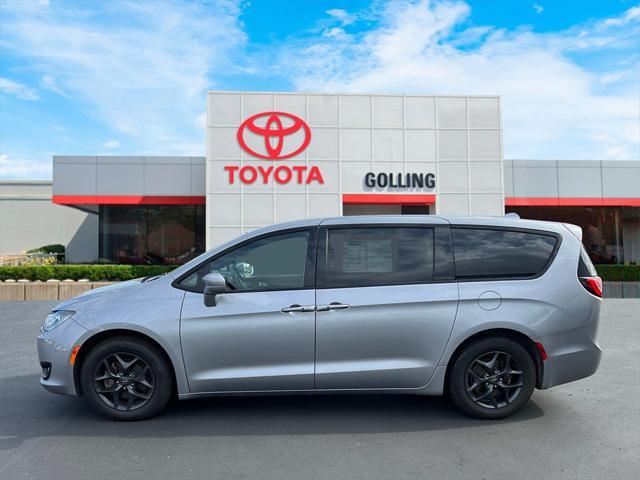 used 2019 Chrysler Pacifica car, priced at $14,787