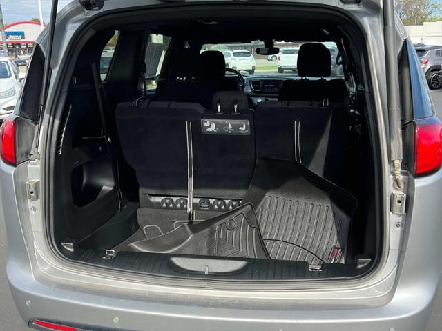 used 2019 Chrysler Pacifica car, priced at $14,787