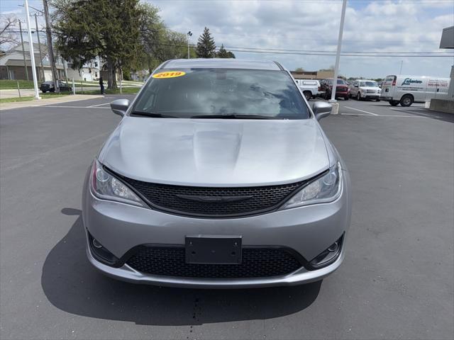 used 2019 Chrysler Pacifica car, priced at $16,500