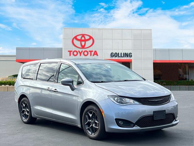 used 2019 Chrysler Pacifica car, priced at $14,787