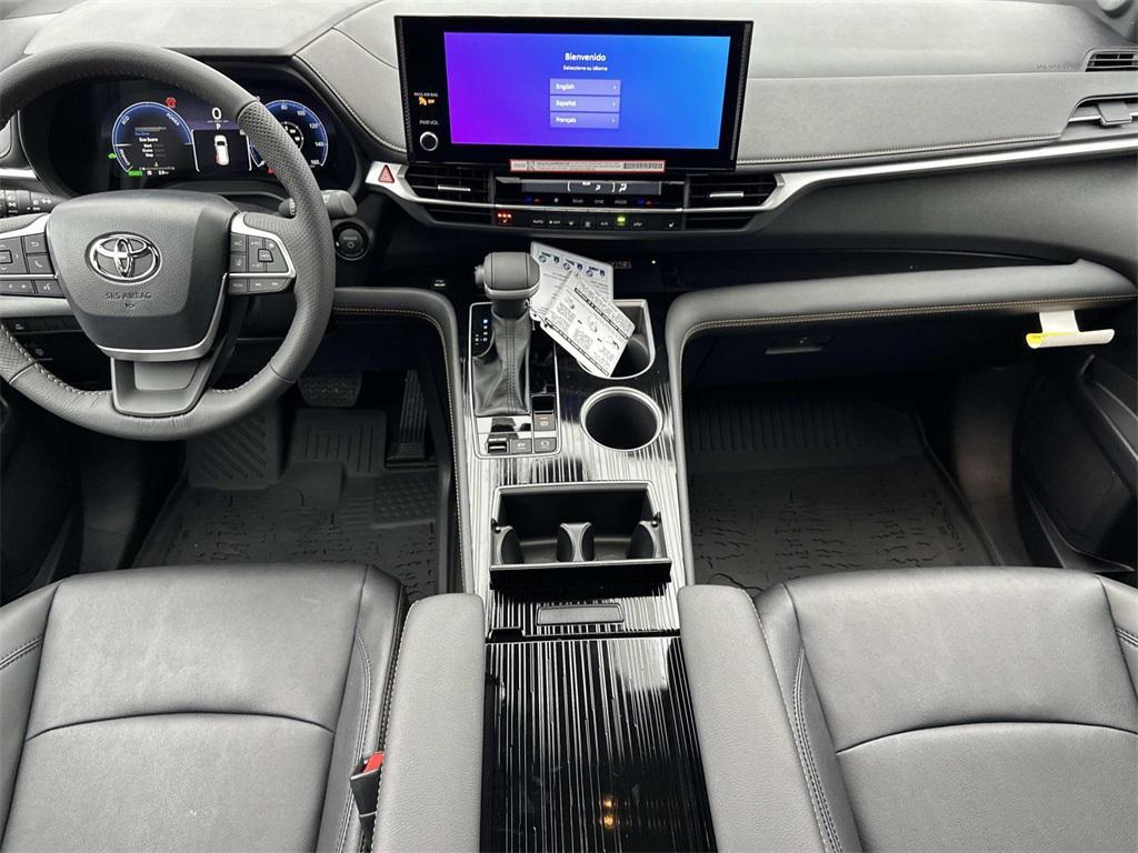 new 2025 Toyota Sienna car, priced at $54,165