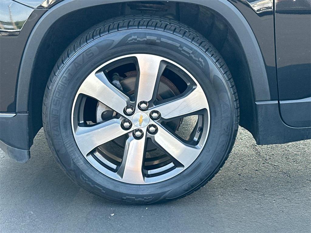used 2018 Chevrolet Traverse car, priced at $17,400