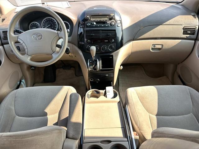 used 2004 Toyota Sienna car, priced at $3,999
