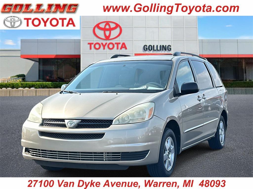 used 2004 Toyota Sienna car, priced at $3,600